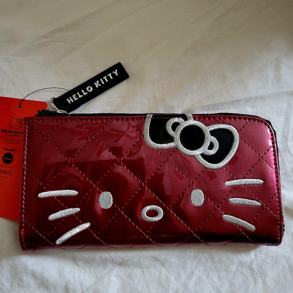 RARE Loungefly Hello kitty Quilted Metalic wallet